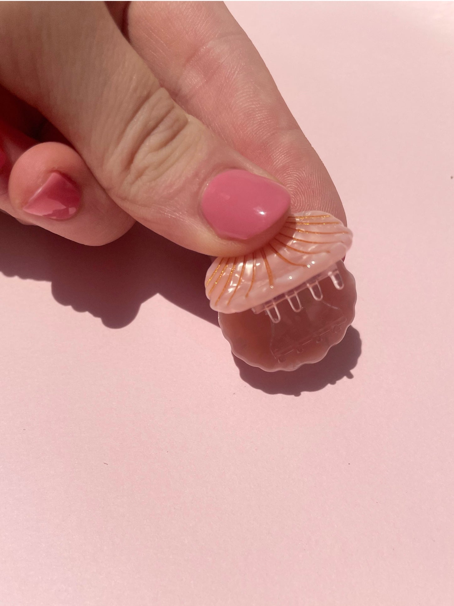 Mini Shell Claw Clip