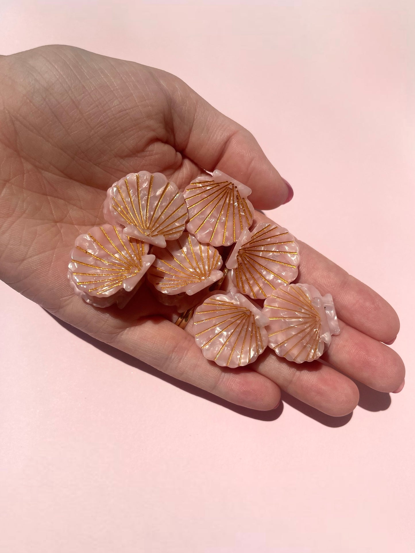 Mini Shell Claw Clip