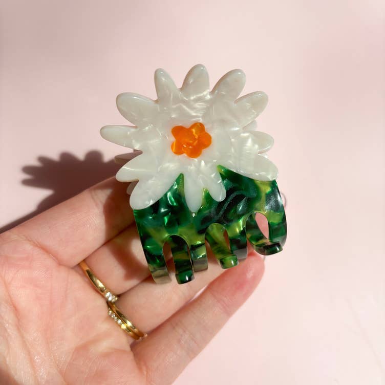 Daisy Claw Clip