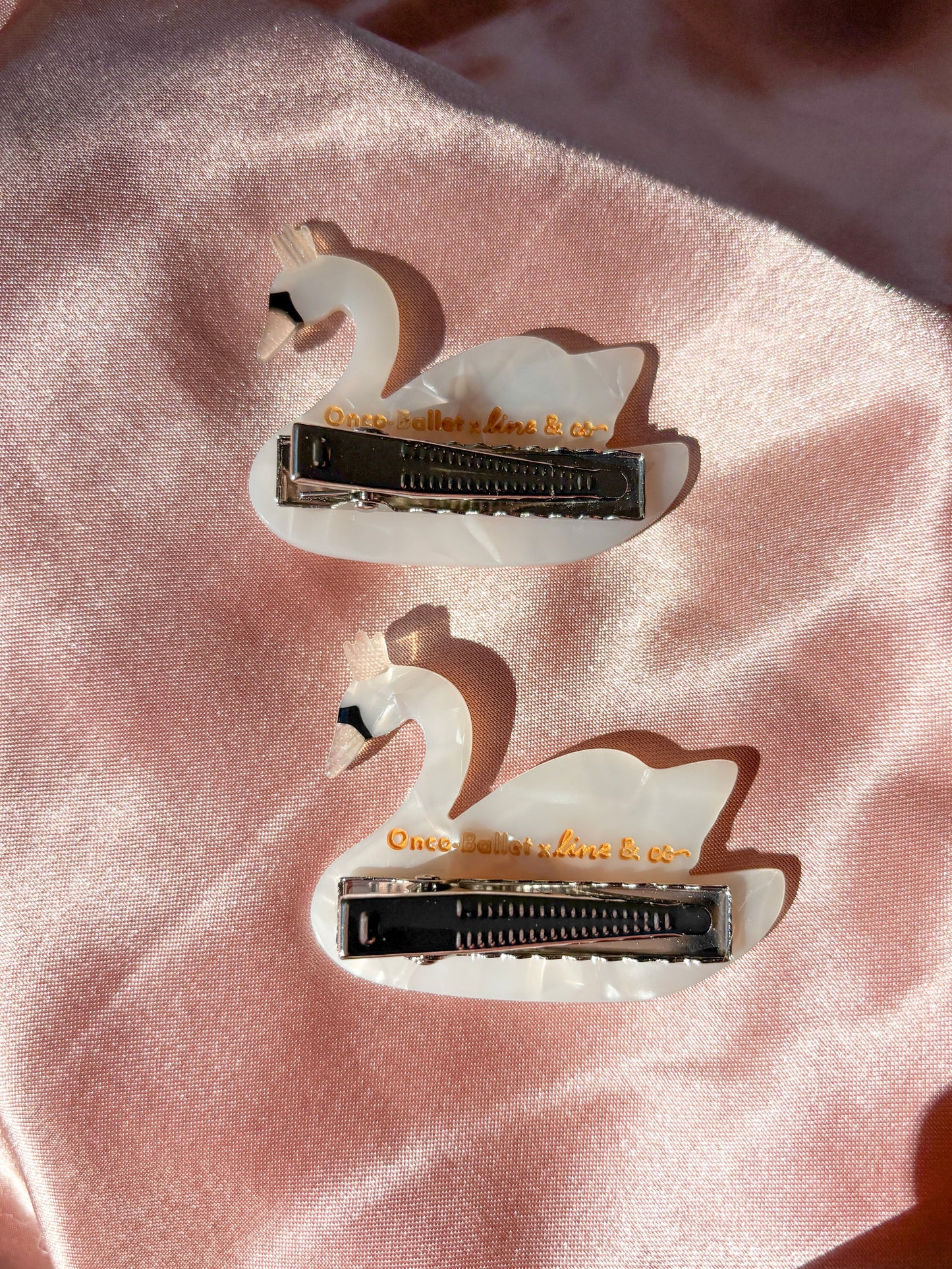 Swan Clip Set x Onco-Ballet Foundation