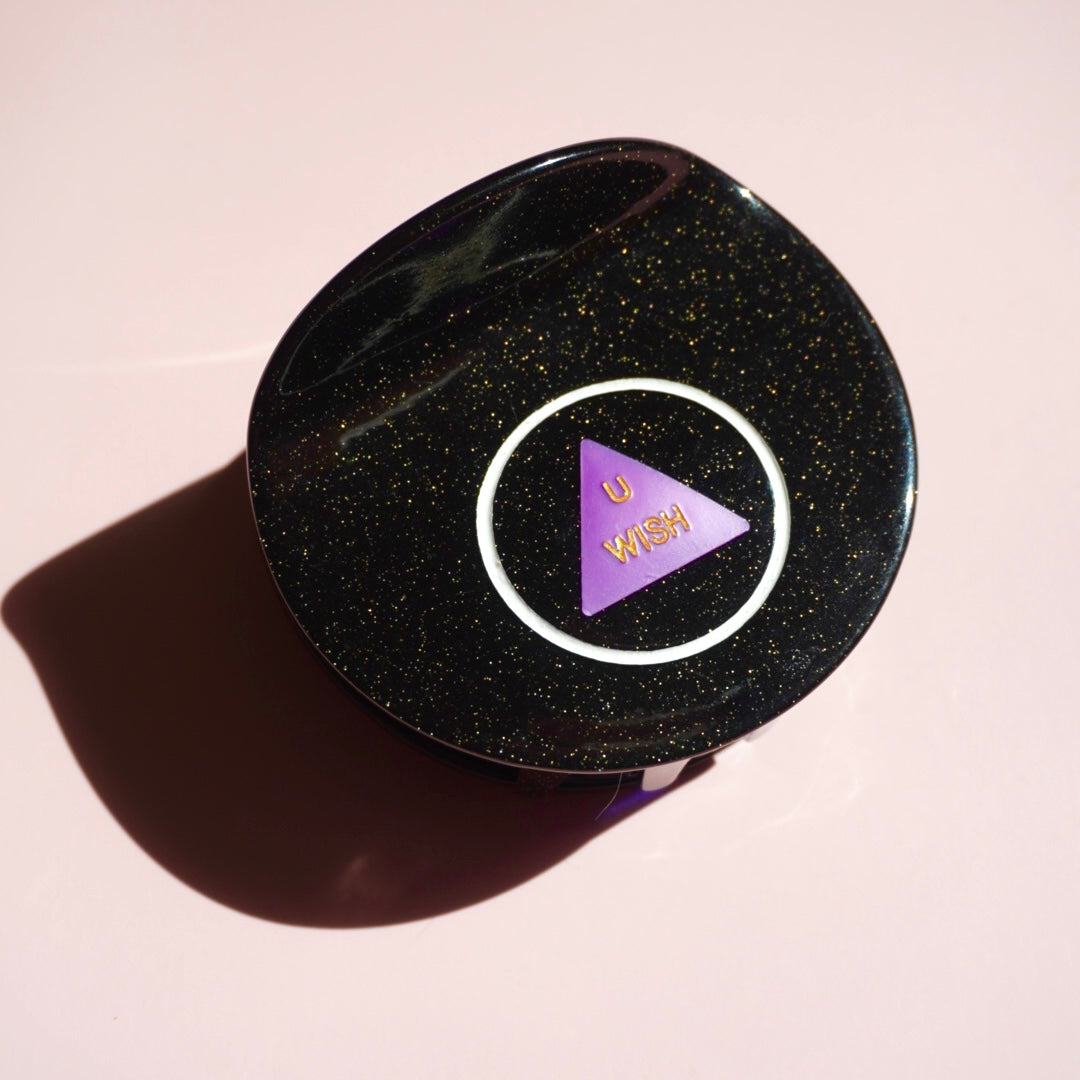 Magic 8 Ball Claw Clip