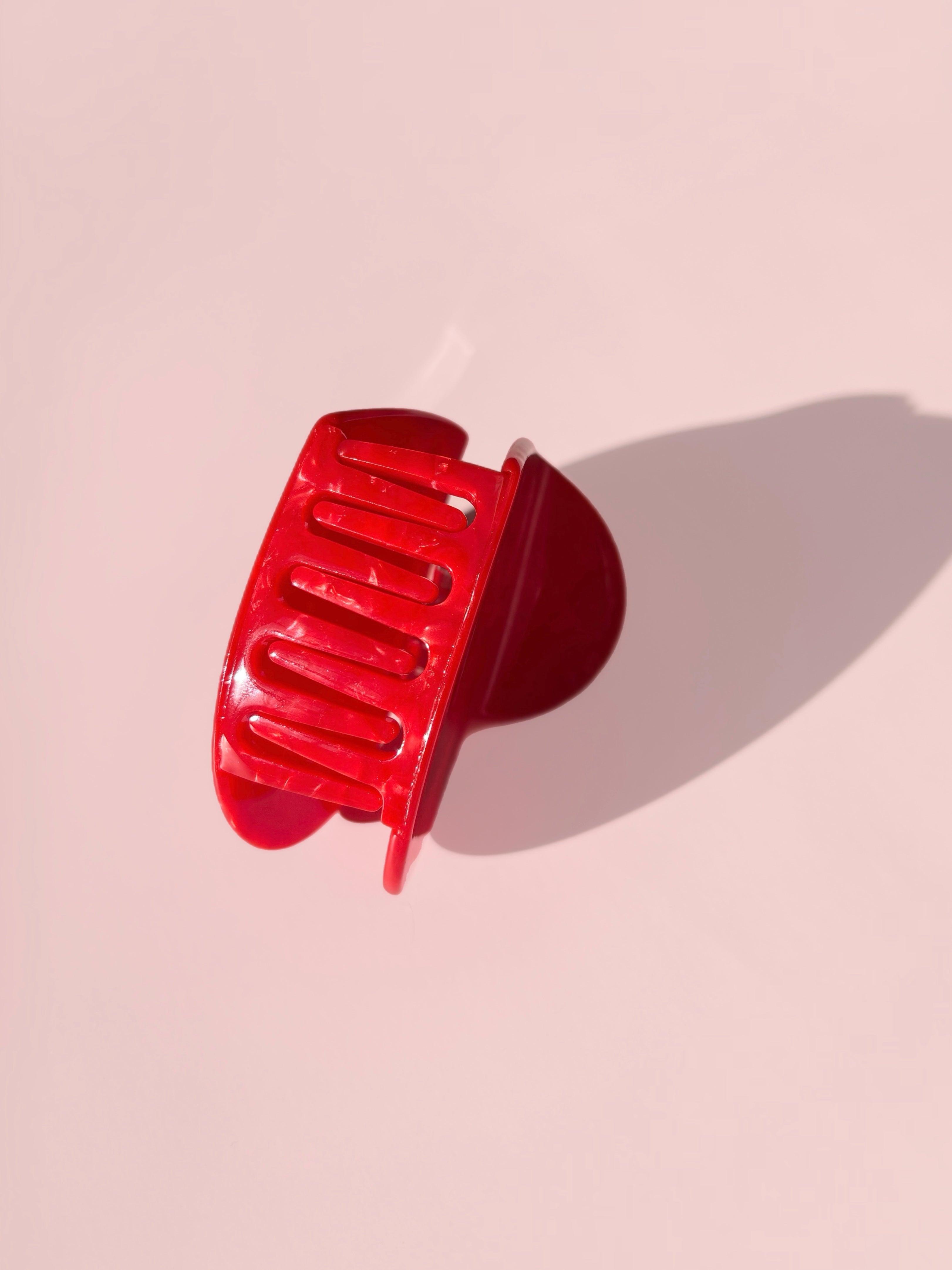 Eloise Claw // Heart Claw Clip