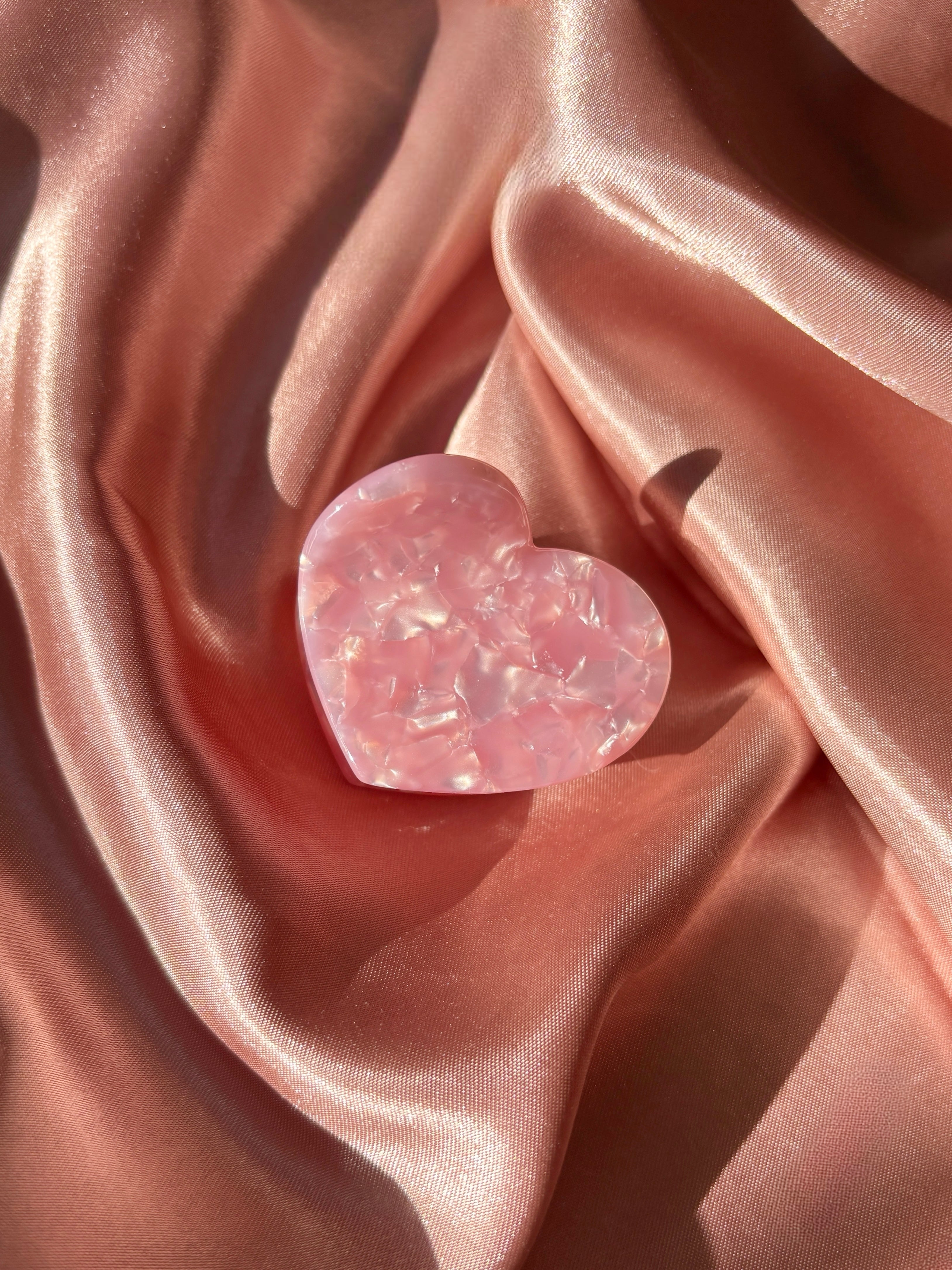 Sloanie Claw // Heart Claw Clip