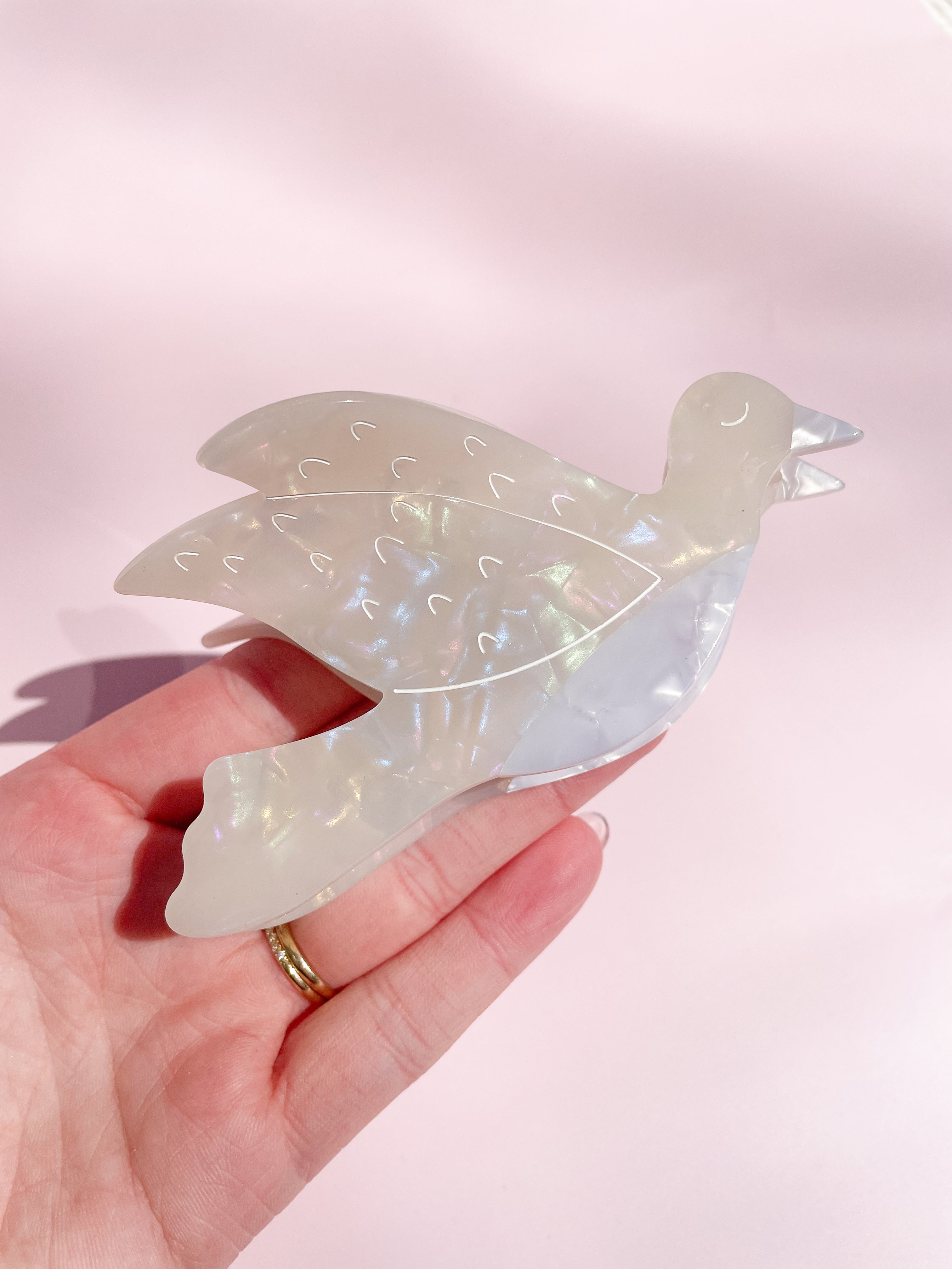Dove Claw Clip 🕊️